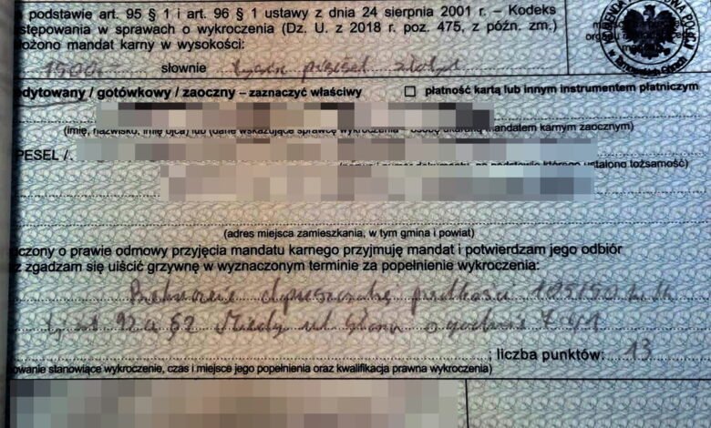 72-latkowi zatrzymano prawo jazdy. Do tego zapłaci 1500 zł. [fot. KPP w Tarnowskich Górach]