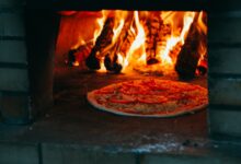 Profesjonalny piec do pizzy - do ogrodu i do restauracji (fot. pexels.com)