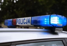 Pijana 38-latka taranowała samochody w Piekarach. Wiozła 4-letnią córkę
