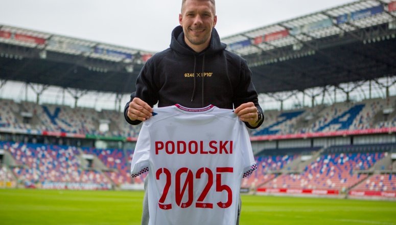 Lukas Podolski zostaje w Górniku Zabrze. Fot. Górnik Zabrze
