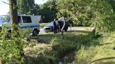 Mężczyzna utonął w przydrożnym rowie/fot.KPP Radzyń Podlaski