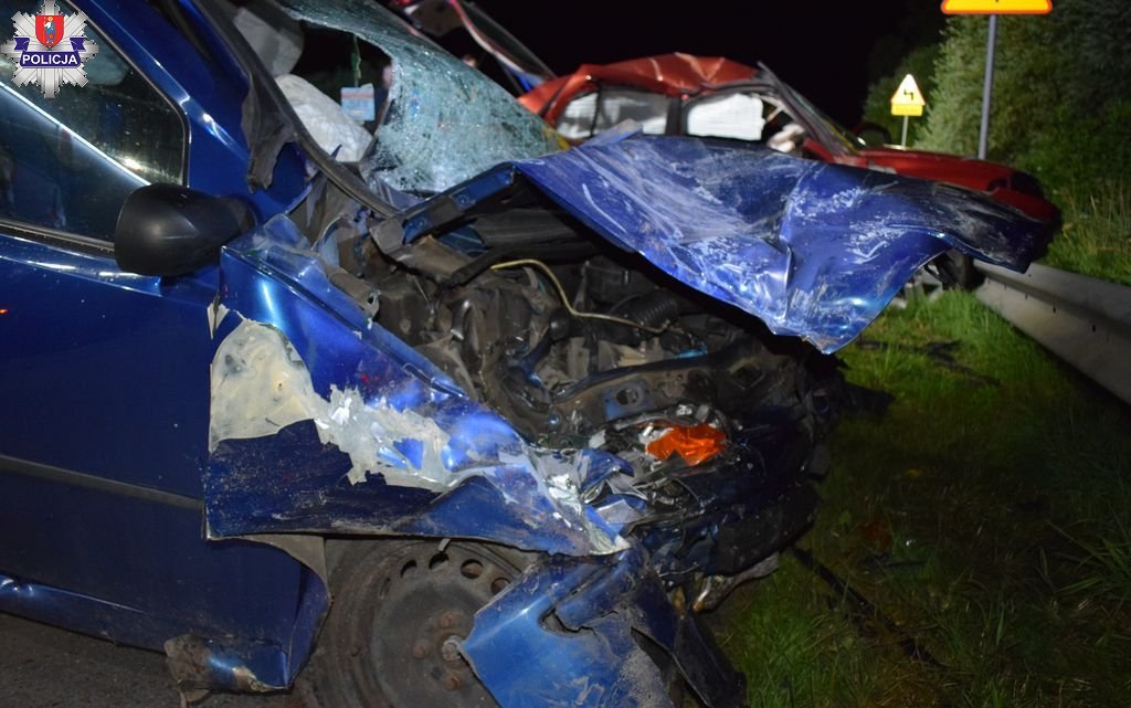 Tragedia na drodze. Nie żyje 20-latka/fot.KMP Zamość