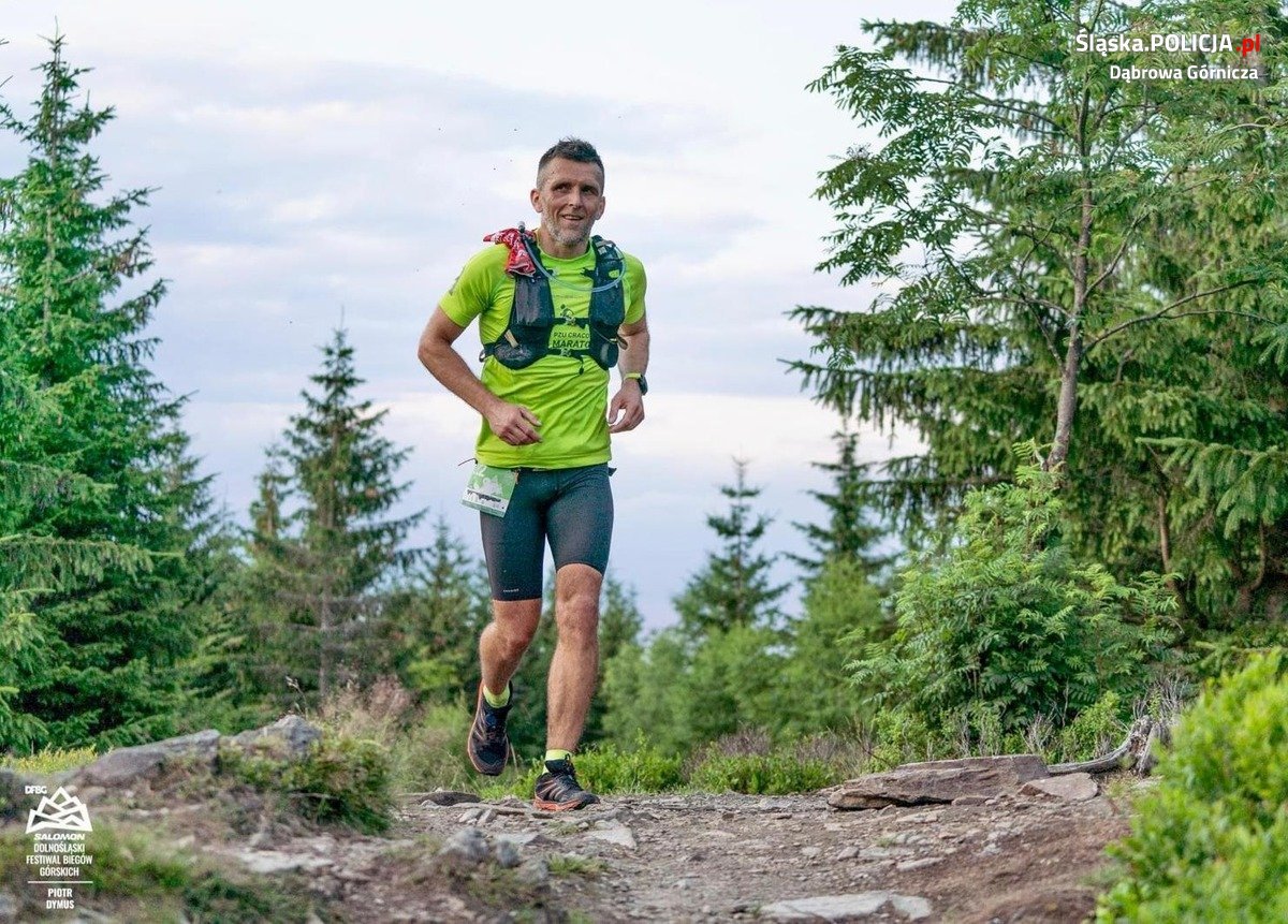 Kierownik Marcin znany w lokalnym środowisku jako rzetelny funkcjonariusz i świetny sportowiec zdecydował się podjąć to wyjątkowe wyzwanie.
