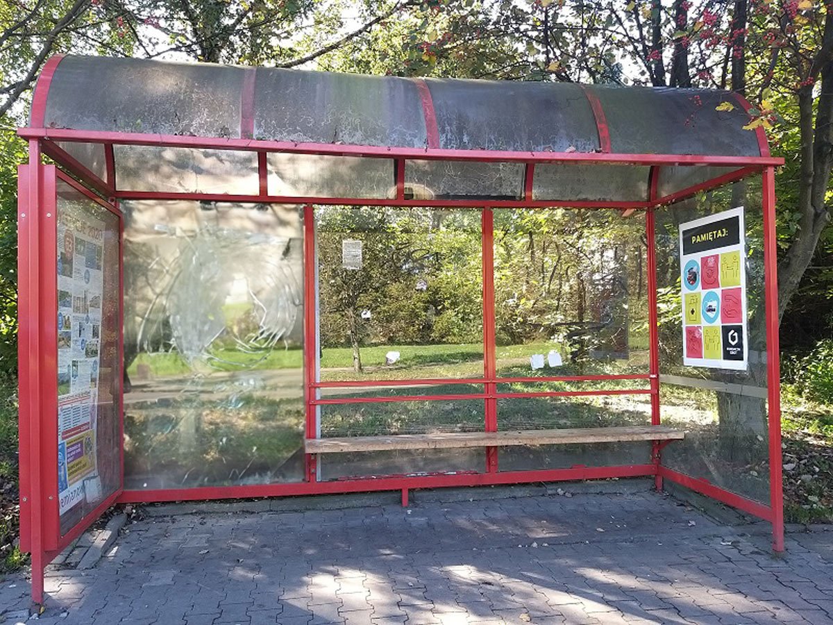 Plaga dewastacji wiat w Siemianowicach. Fot. UM Siemianowice Śląskie