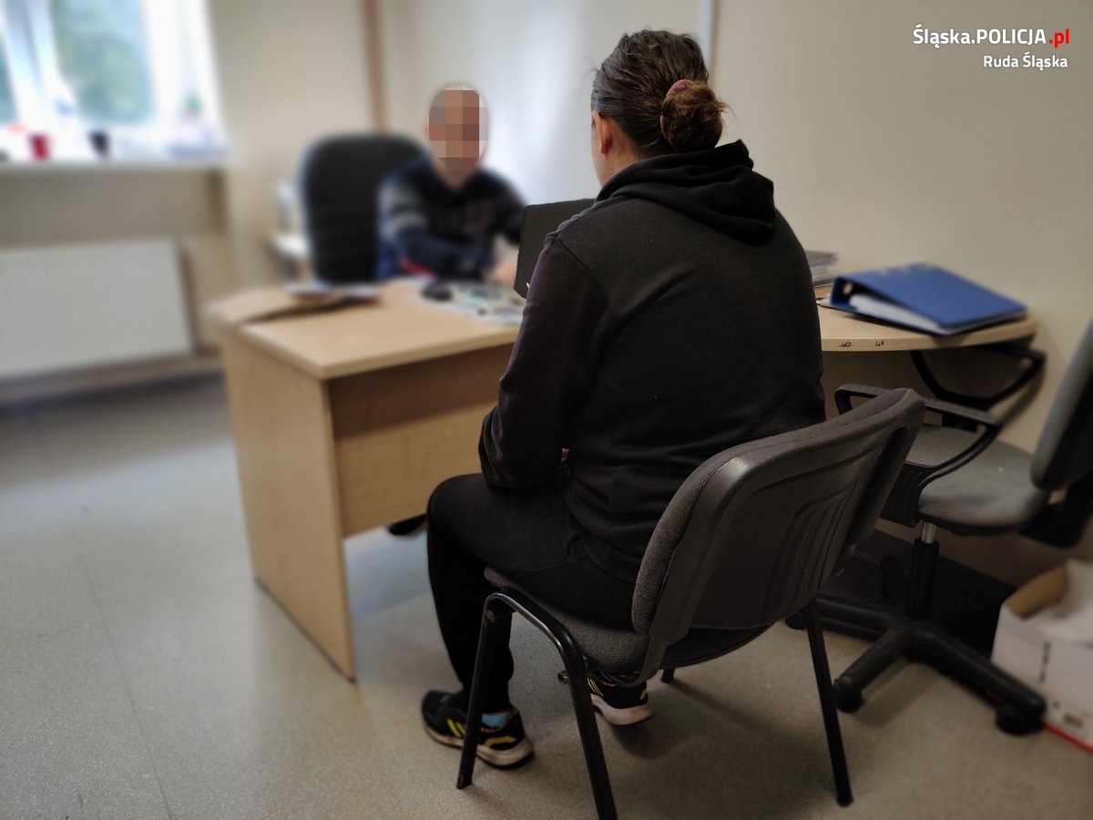 21-latka z Rudy Śląskiej oszukała 100 osób/fot.Śląska Policja