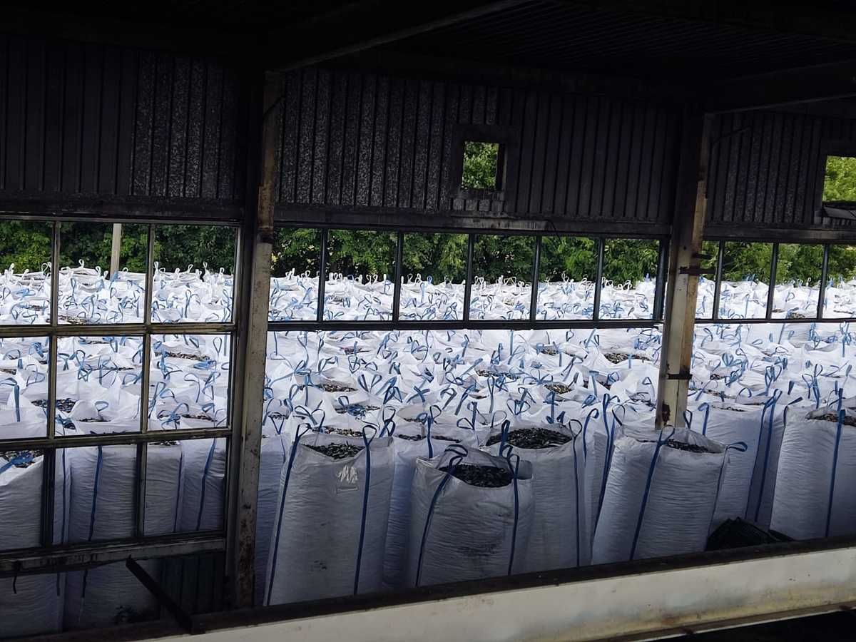 620 ton nielegalnych odpadów. Za wszystkim stoi Chinka/fot.policja.pl