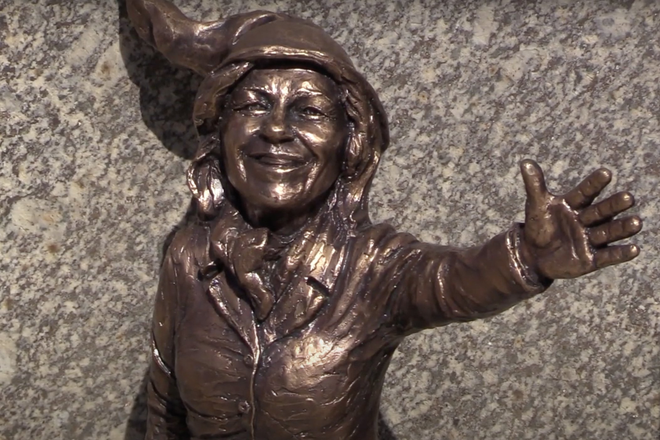 Katowice mają Krasnalkę Krystynę. Upamiętnia Krystynę Bochenek