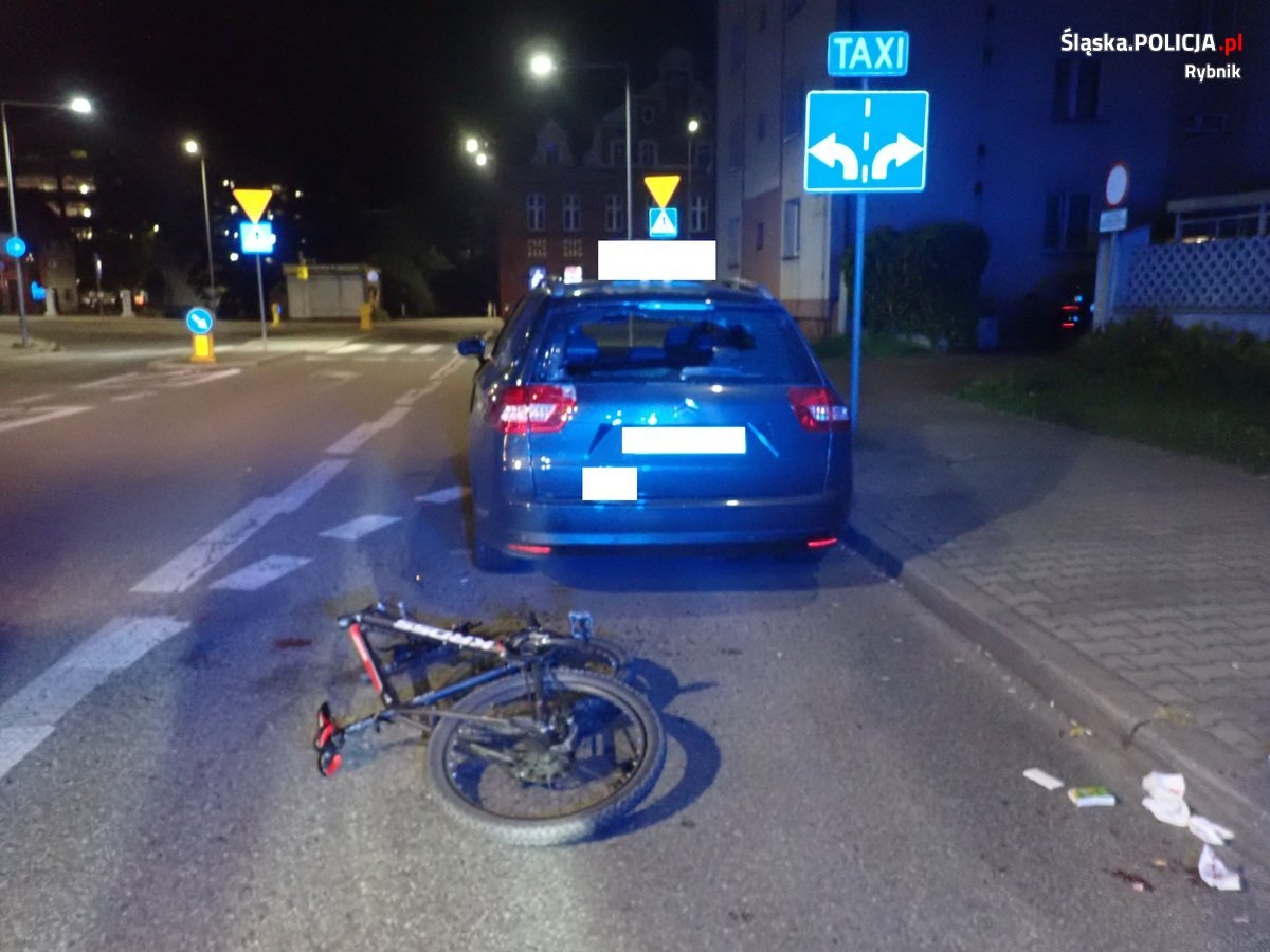 Pijany rowerzysta dobił do samochodu. Mandat? 4 tys. zł. Fot. Policja Śląska