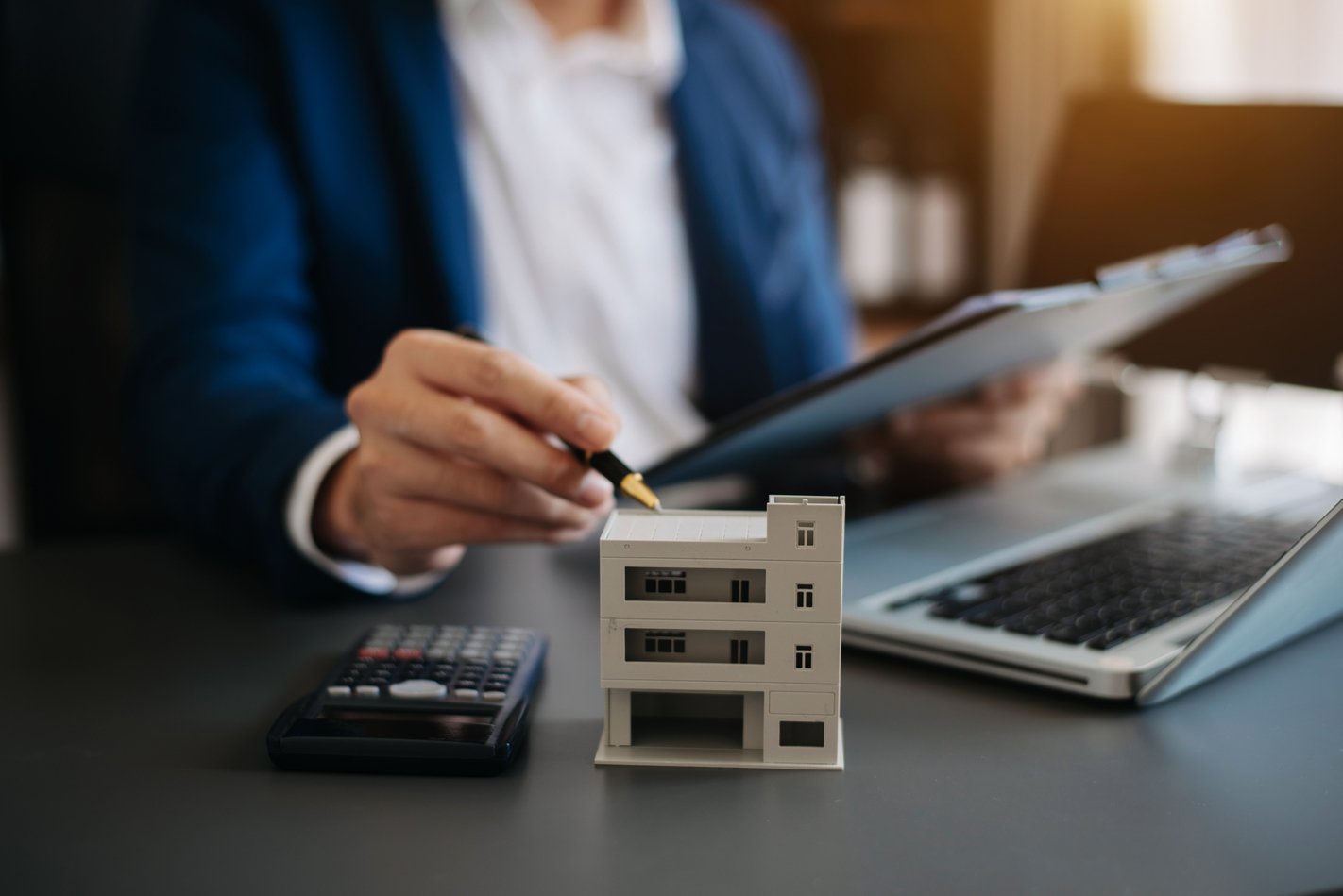 Skup nieruchomości - czy pomaga przy sprzedaży?