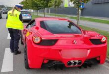 Szaleńcza jazda kierowcy ferrari w Częstochowie. Fot. Policja Śląska