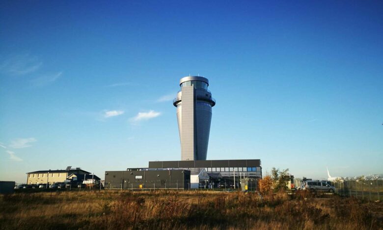 wieża kontroli lotów w Pyrzowicach