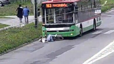 Wjechała wprost pod autobus WIDEO Rowerzystka ukarana mandatem/fot.Policja Lubelska