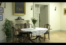 Niegdyś siedziba szlachecka, należąca do rodu von Durantów, dziś stała się przestrzenią muzealną, ale z założenia ma tętnić życiem.