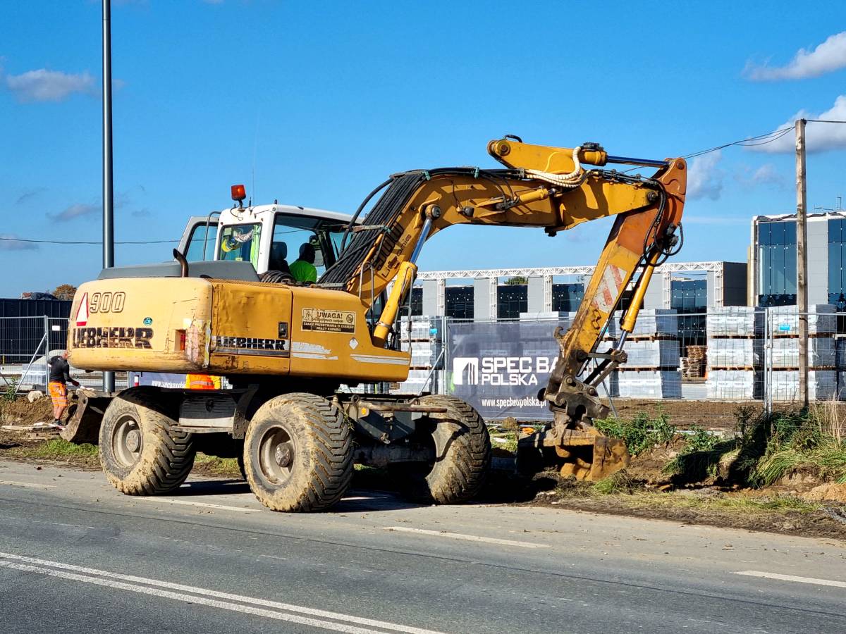 W Tychach powstaje Galeria Kwiatowa. Prace na DK44/fot.UM Tychy