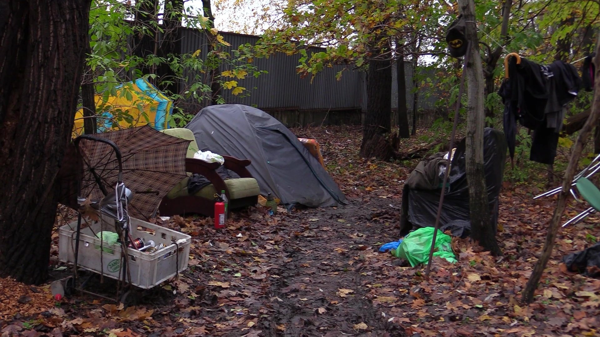 Katowice wprowadzają zmiany. Bezdomni z innych miast nie będą już mogli korzystać ze stołówek