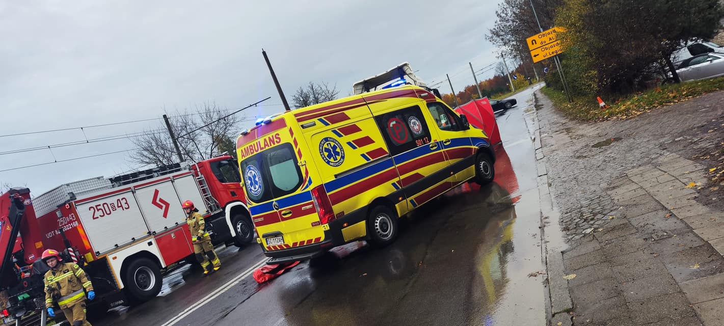 Tragedia w Częstochowie. Mężczyzna wszedł wprost pod ciężarówkę. Fot. Klobucka.pl
