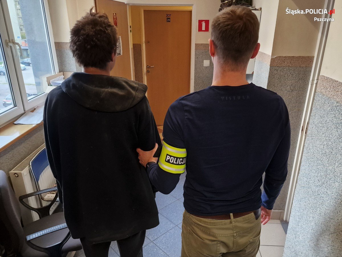 Pożar Przystani Ocalenie w Ćwiklicach. Podpalacz w rękach policji/fot.Śląska Policja