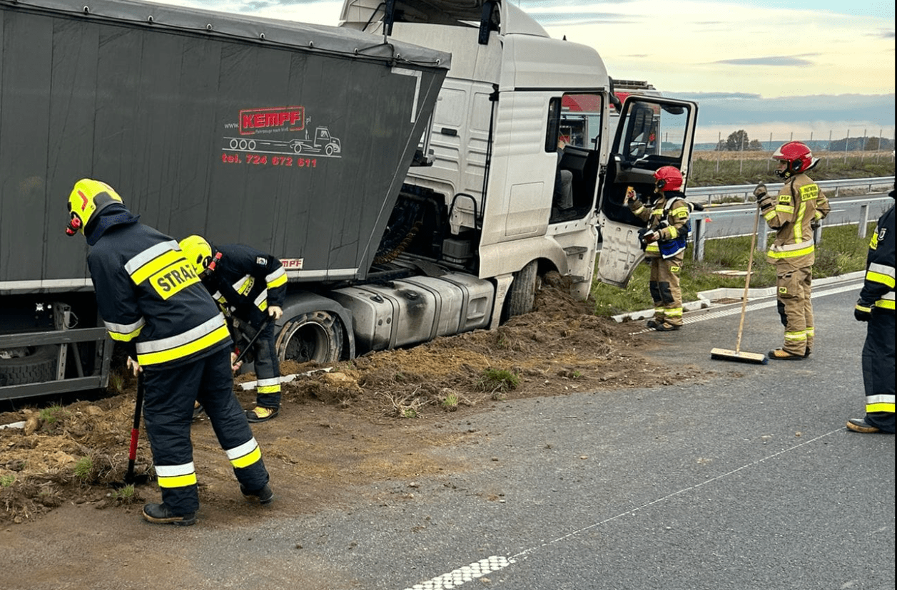 Wypadek na S11 w piątek