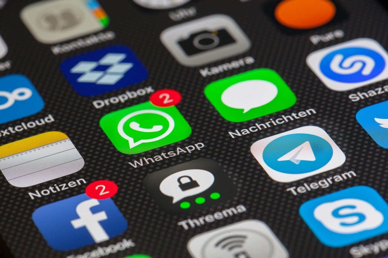 Ruda Śląska będzie informować mieszkańców przez WhatsApp. Fot. pixabay.com