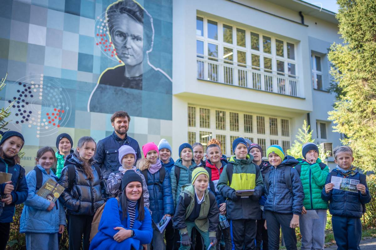 Tychy: Noblistka na muralu/fot.UM Tychy