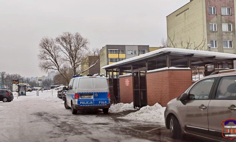 Tychy: Zwłoki w wiacie śmietnikowej