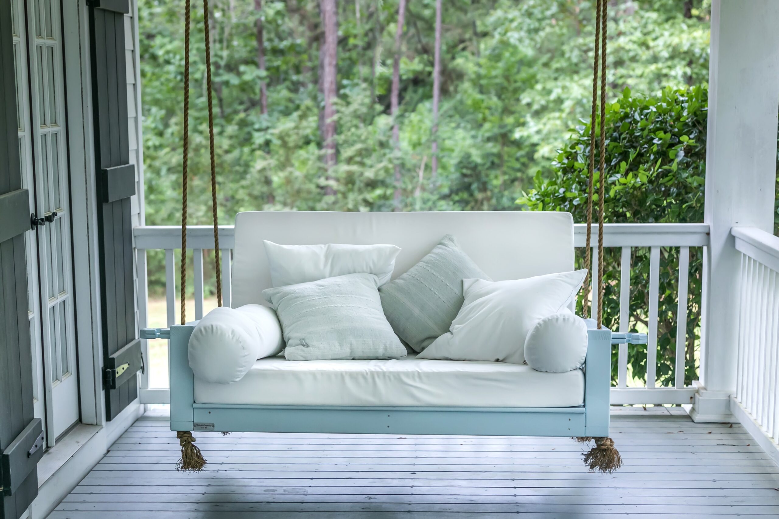 Leagăn de grădină pe balcon.  Cum să amenajezi un spațiu pentru relaxare? 