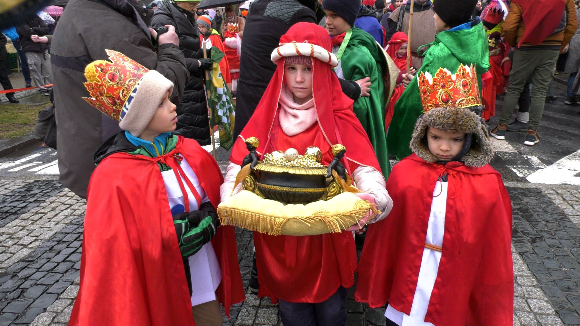 Orszak Trzech Króli przeszedł przez Katowice. Wideo