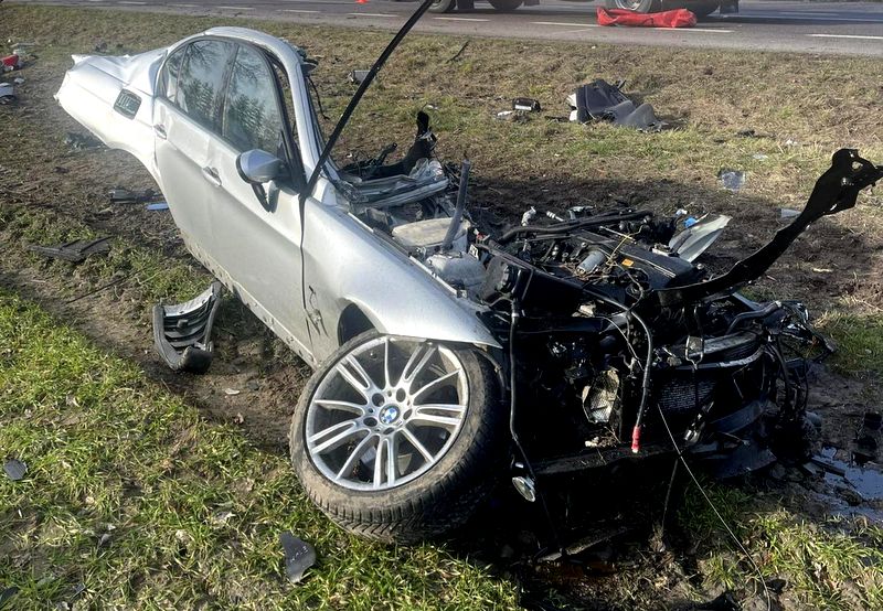 Wyprzedzał... kierowca BMW zginął na miejscu/fot.Policja Lubelska
