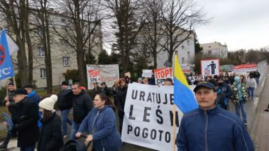 W Mikołowie trwa protest Stop CPK przez Śląsk Zobaczcie zdjęcia. Fot. Wojciech Żegolewski