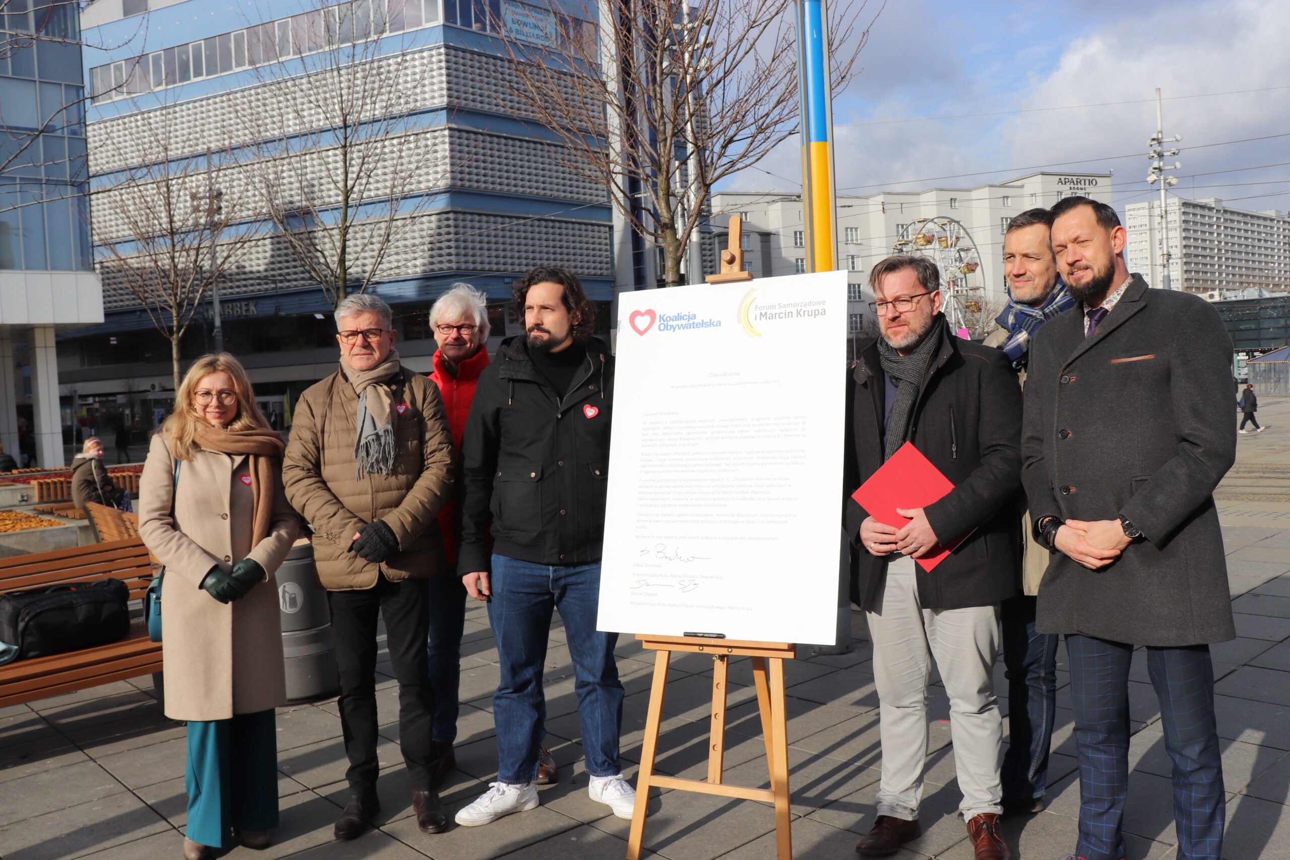 Rezygnują z wieszania plakatów