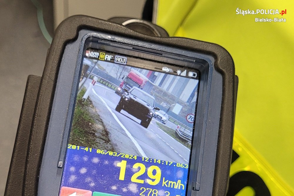 Przekroczył prędkość. Mandat 3 tys. złotych. Fot. Policja Śląska