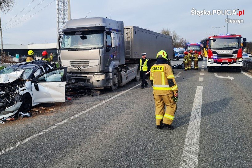 Tragiczny wypadek w Ustroniu. Kobieta straciła dziecko/fot.KPP Cieszyn