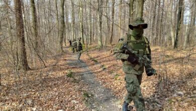 Akcje wojskowe w lesie w Bielsku. To tylko ćwiczenia. Fot. Policja Bielsko-Biała