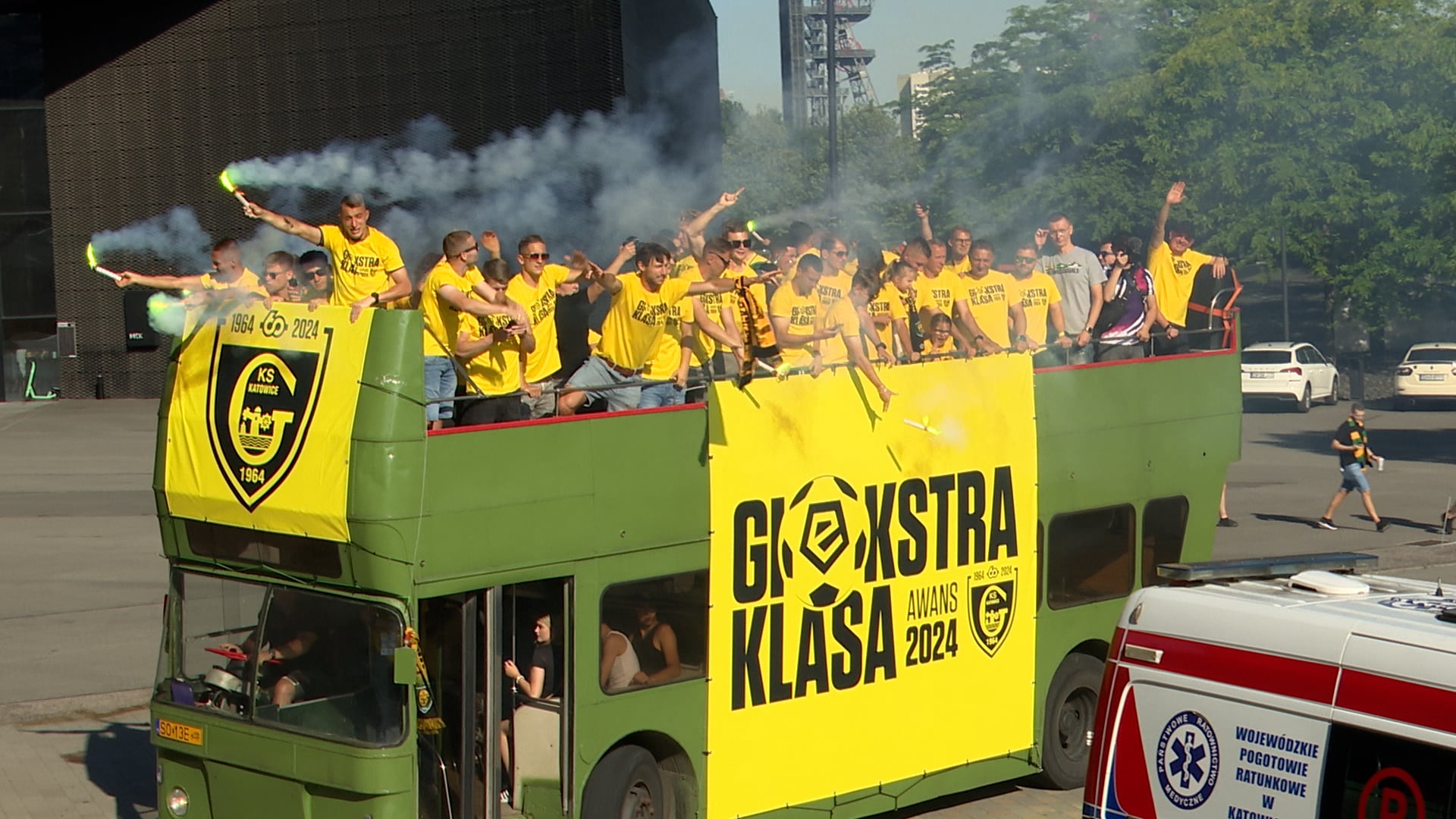 GKS Katowice w Ekstraklasie. Feta pod Spodkiem WIDEO - TVS.pl