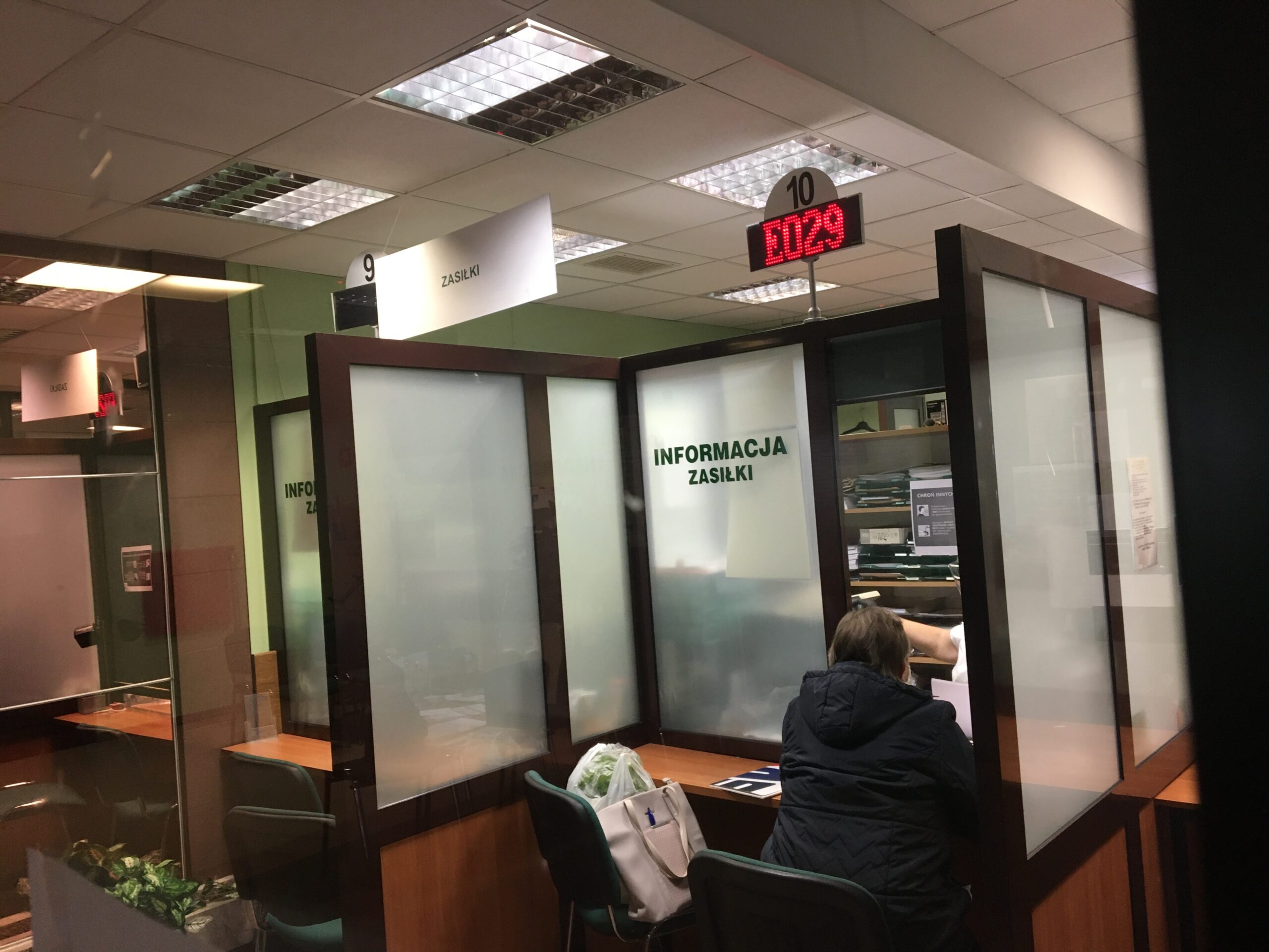 Tysiące osób musi oddać zasiłek chorobowy. Fot. ZUS