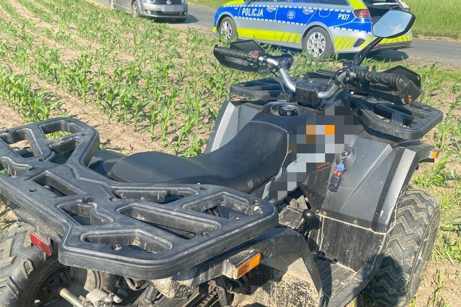15-latek uciekał quadem przed policją
