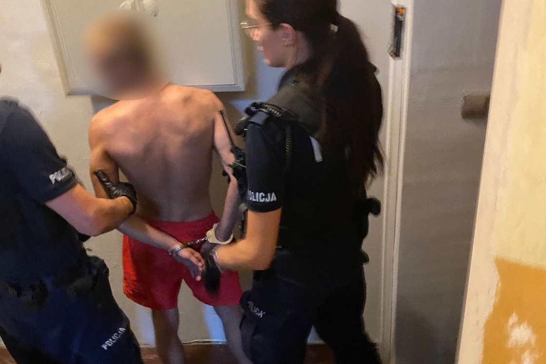 Przez przypalony obiad trafił do więzienia. Fot. Policja Śląska