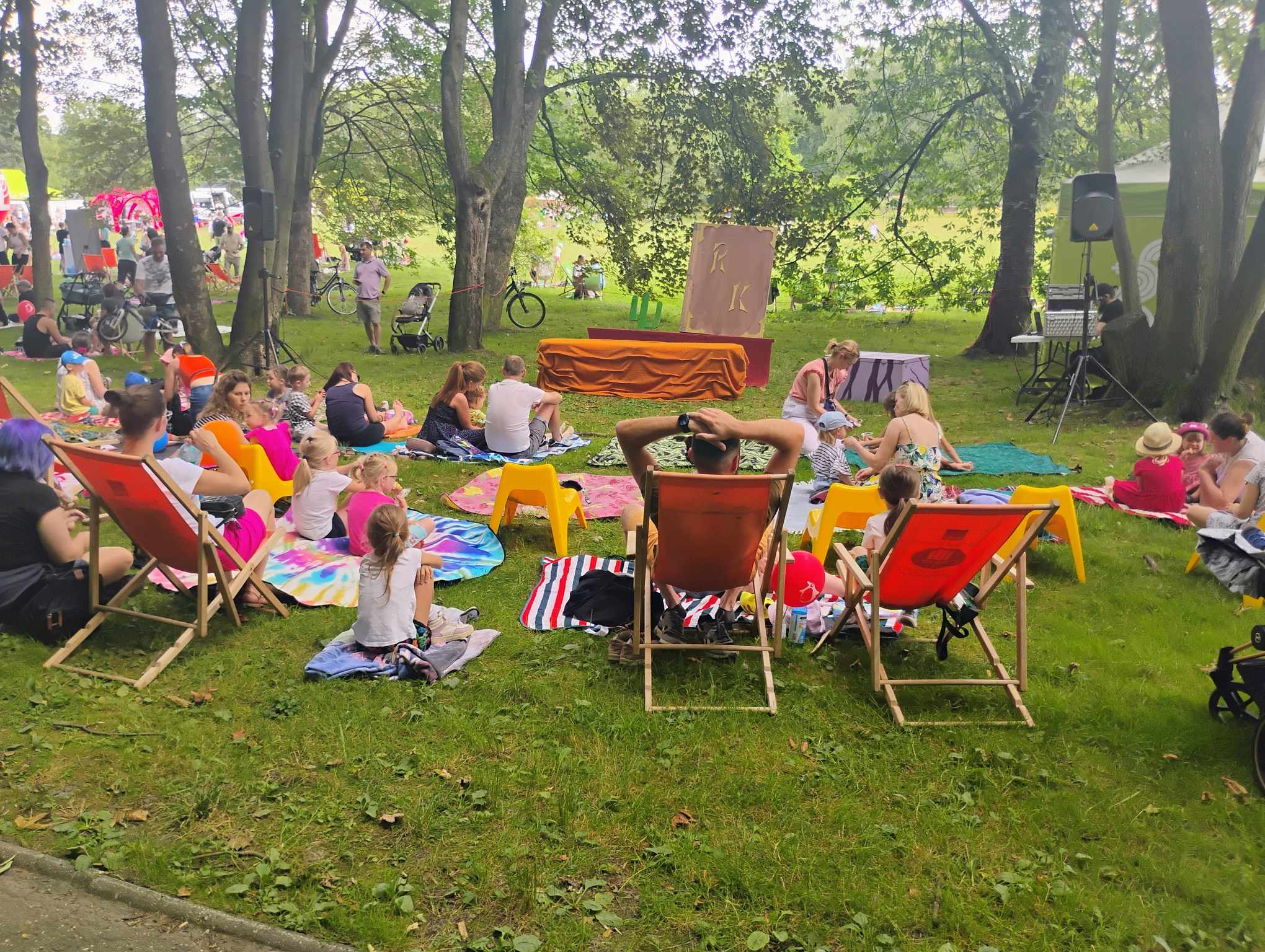 Śniadanie na trawie w Parku Śląskim z Fundacją TVS/fot.Park Śląski/fb