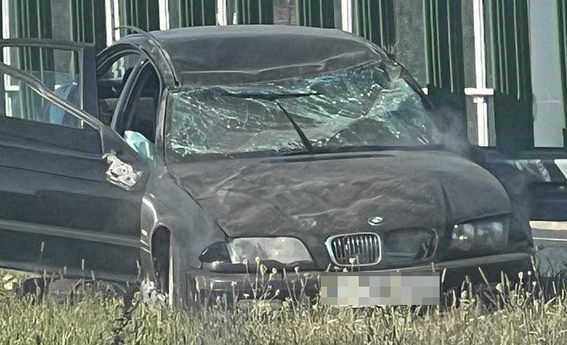 Ukradli bmw i je rozbili. Teraz szuka ich policja. Fot. KPP Tarnowskie Góry