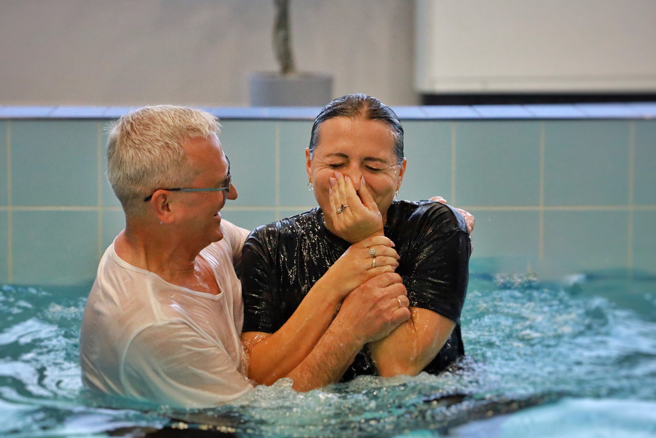 Kongresy Świadków Jehowy w Sosnowcu. Ochrzczono ponad 190 osób/fot.mat.prasowe