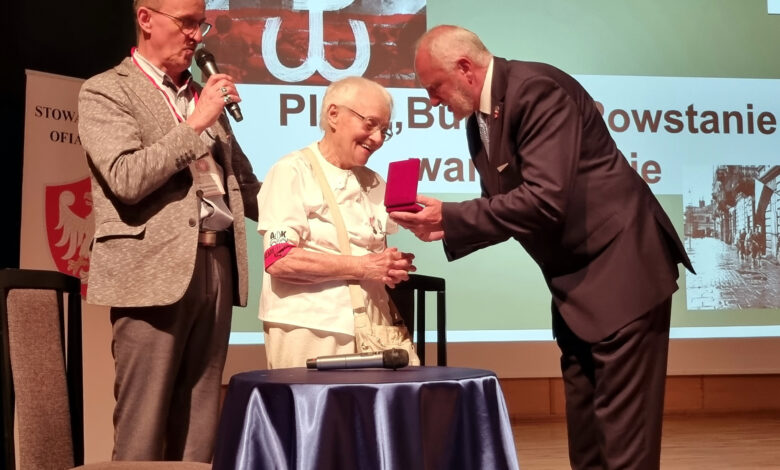 Konferencja Pamięć - Zadośćuczynienie. 23 sierpnia - Dzień Pamięci Ofiar Reżimów Totalitarnych