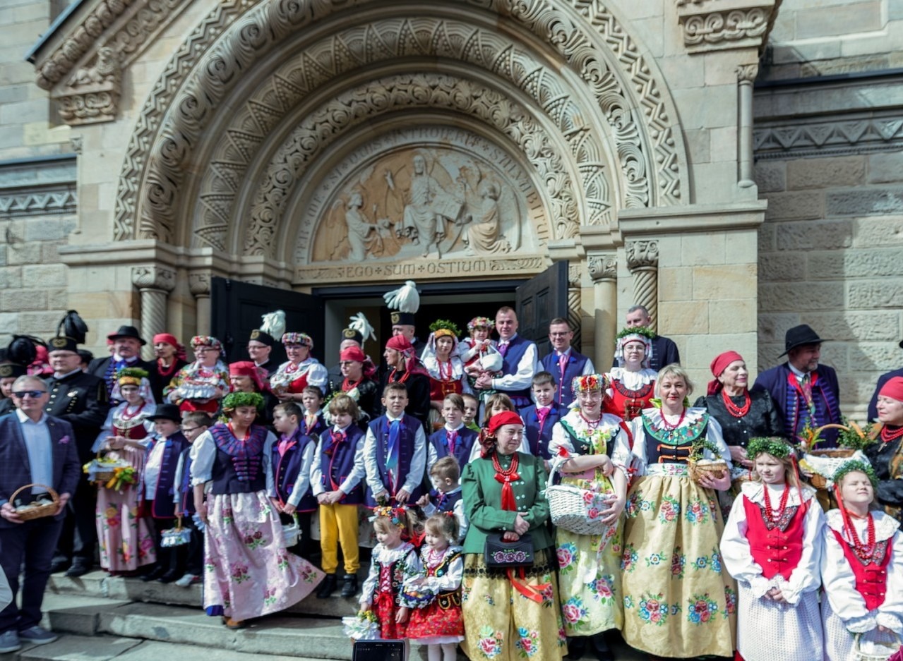 Bytom: Święto Rozbarku. Bicie rekordu z Fundacją TVS/fot.UM Bytom