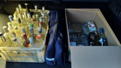 Śląskie: Wytwarzał alkohol. Stanie przed sądem/fot.Śląska Policja