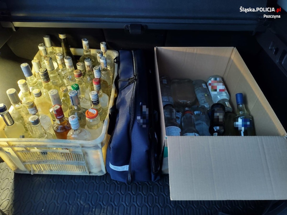 Śląskie: Wytwarzał alkohol. Stanie przed sądem/fot.Śląska Policja