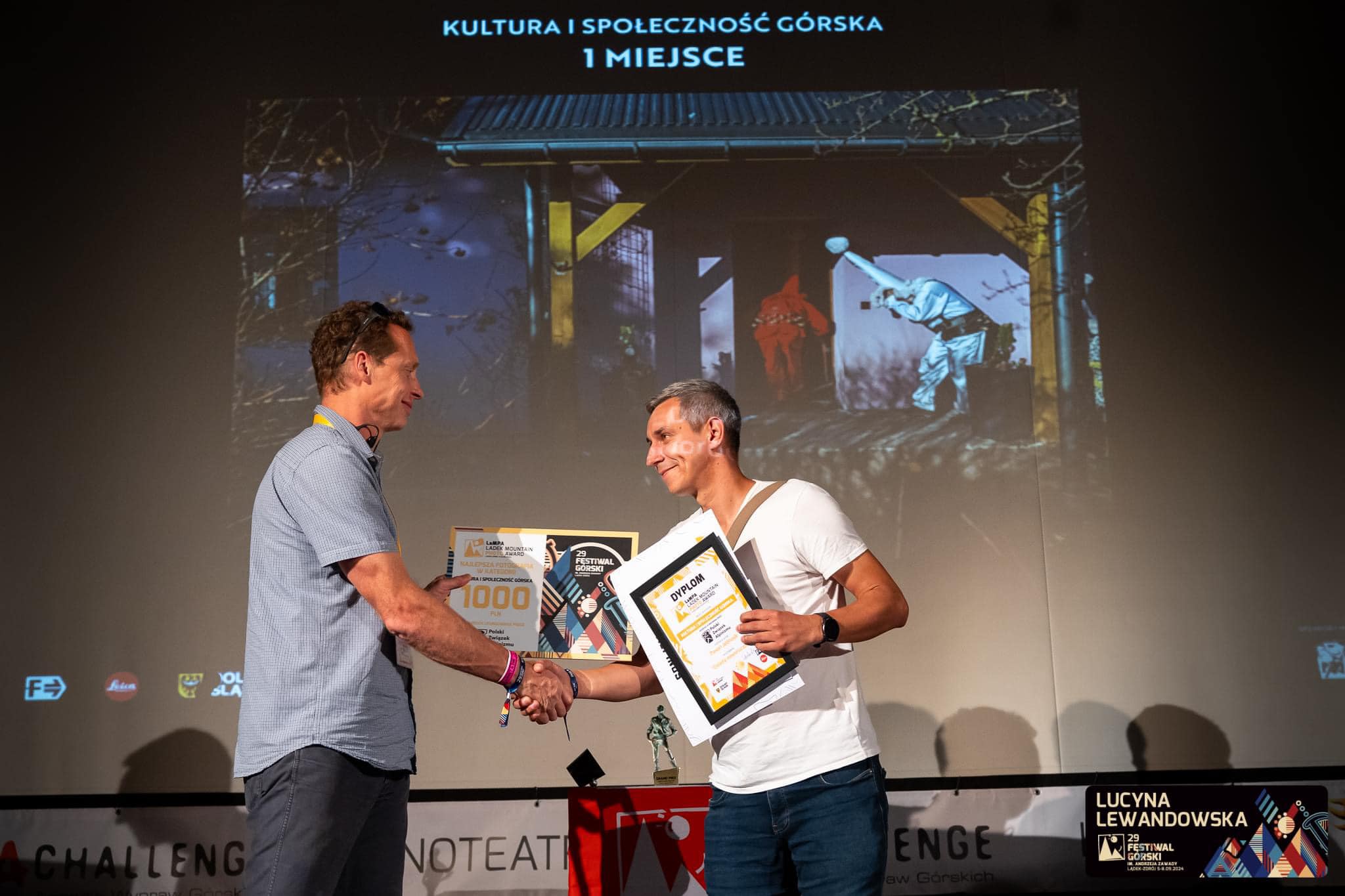 Paweł Jędrusik z 1. nagrodą w Lądku Zdroju