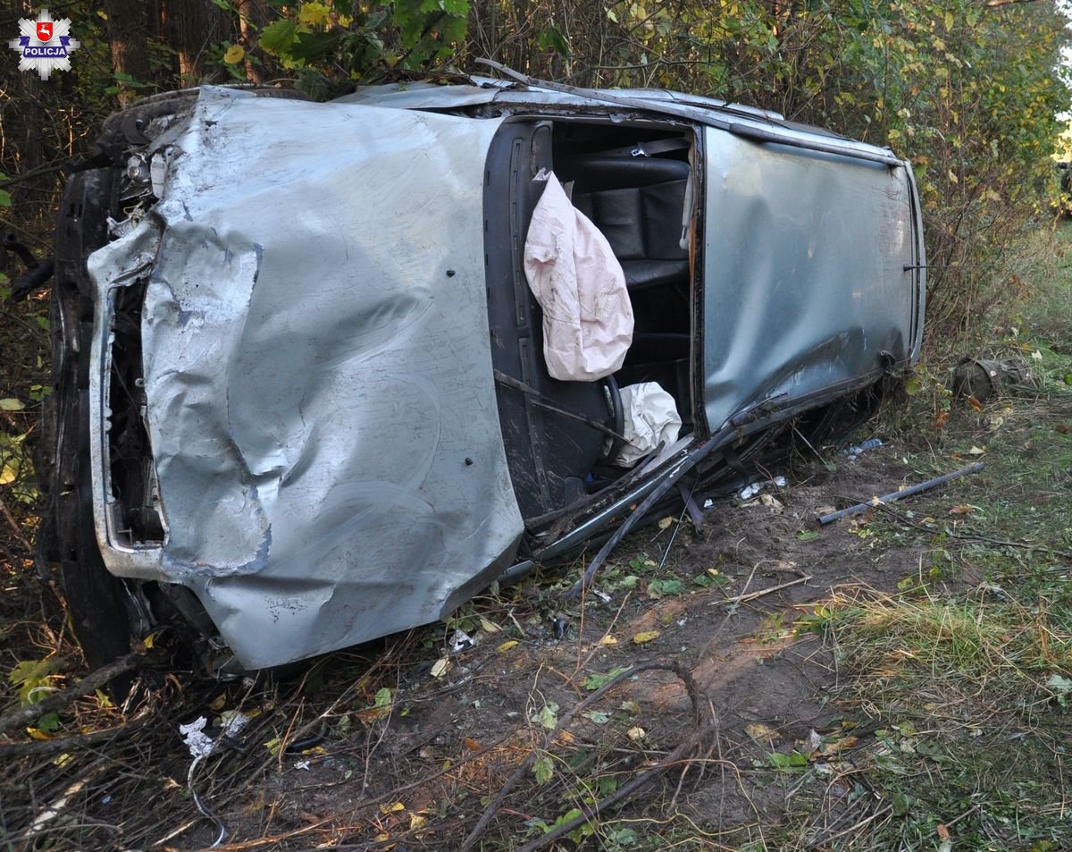 Ten manewr zakończył się śmiercią pasażera/fot.Policja Lubelska