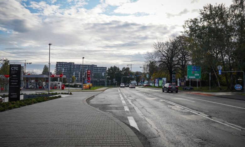 Kolejne utrudnienia w Katowicach. Wymieniają nawierzchnię. Fot. UM Katowice