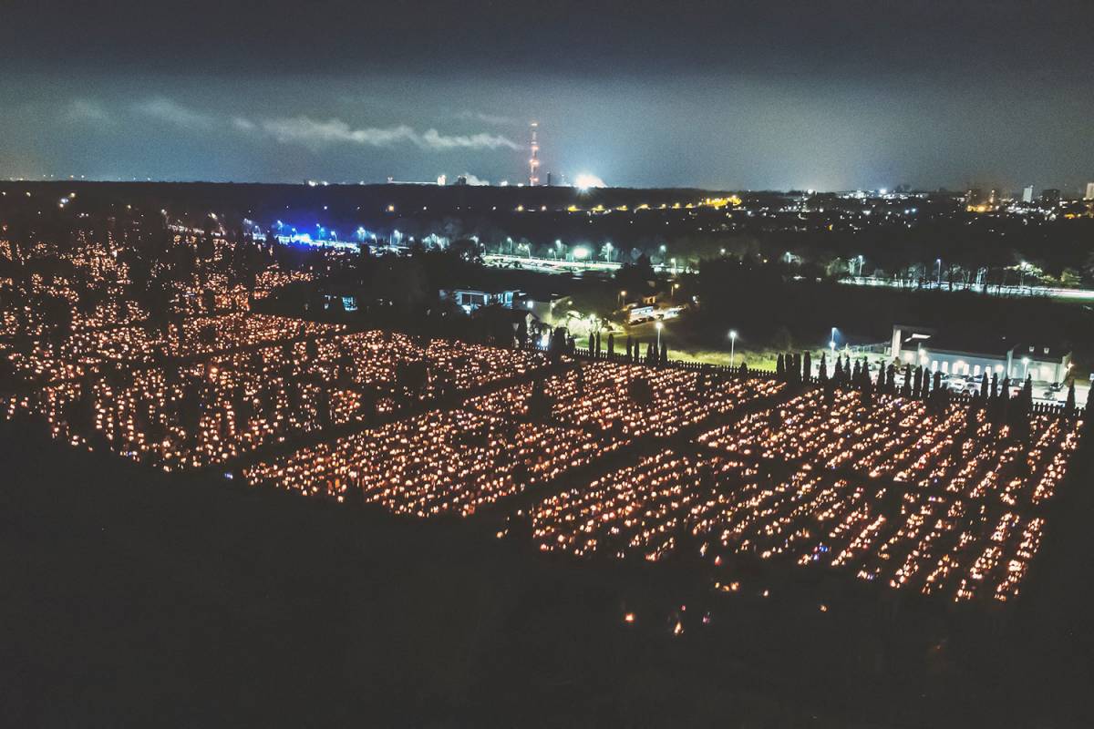 Wszystkich Świętych. Organizacja ruchu w Tychach/fot.UM Tychy