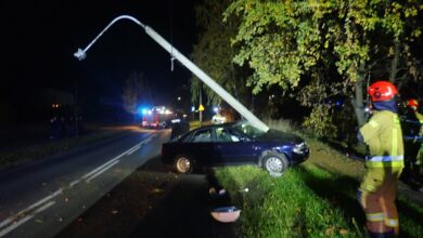 Za szybko. Wypadek na Żołędziowej w Rybniku/fot.Śląska Policja