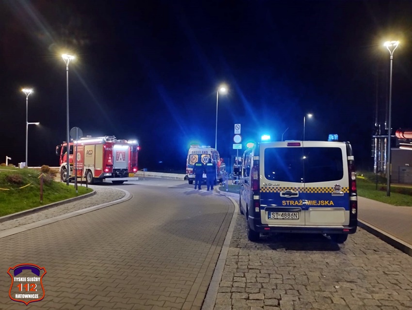 Zwłoki na terenie aquaparku w Tychach/fot.112 Tychy - Tyskie Służby Ratownicze